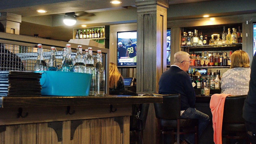 Broadside Tavern