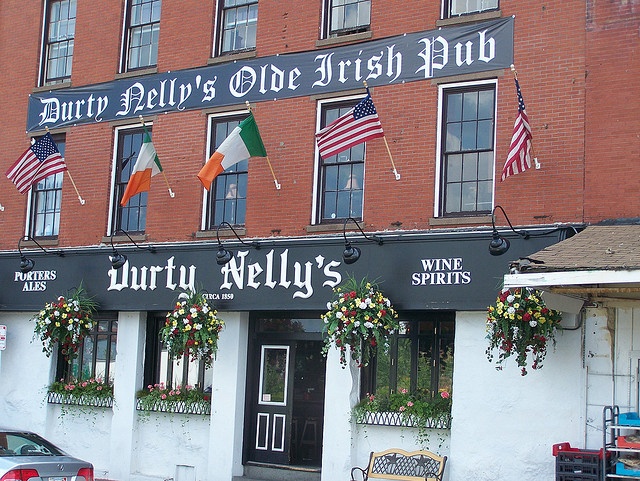 Durty Nelly's