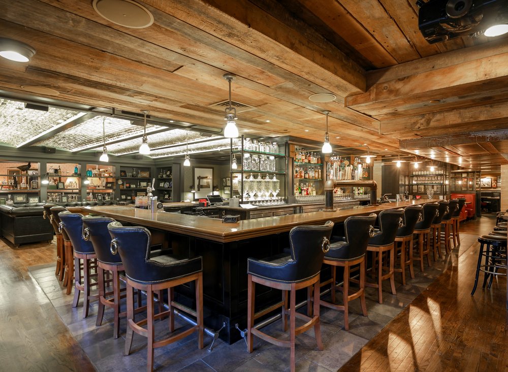 Grafton Street Pub & Grill