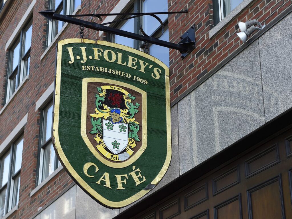J.J. Foley's Bar & Grille