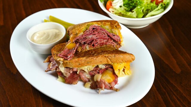 JJ’s Irish Pub & Grille