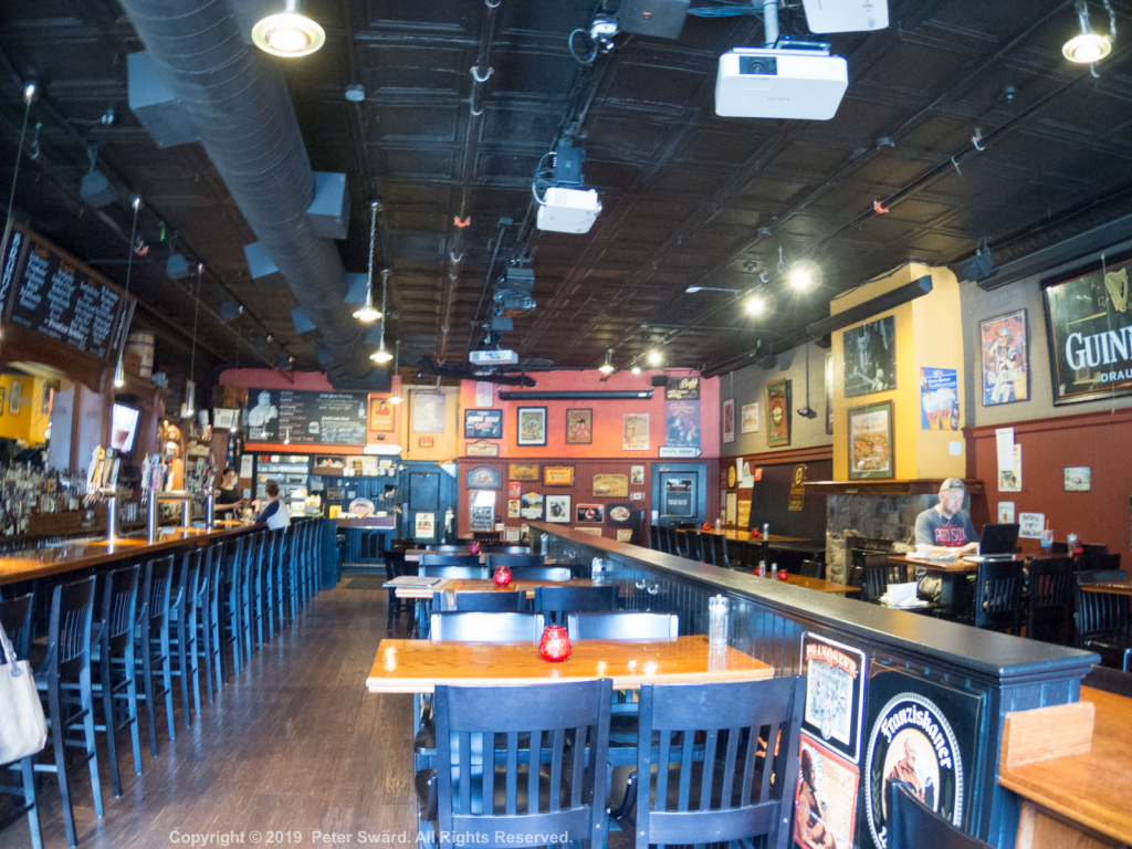 Olde Magoun's Saloon
