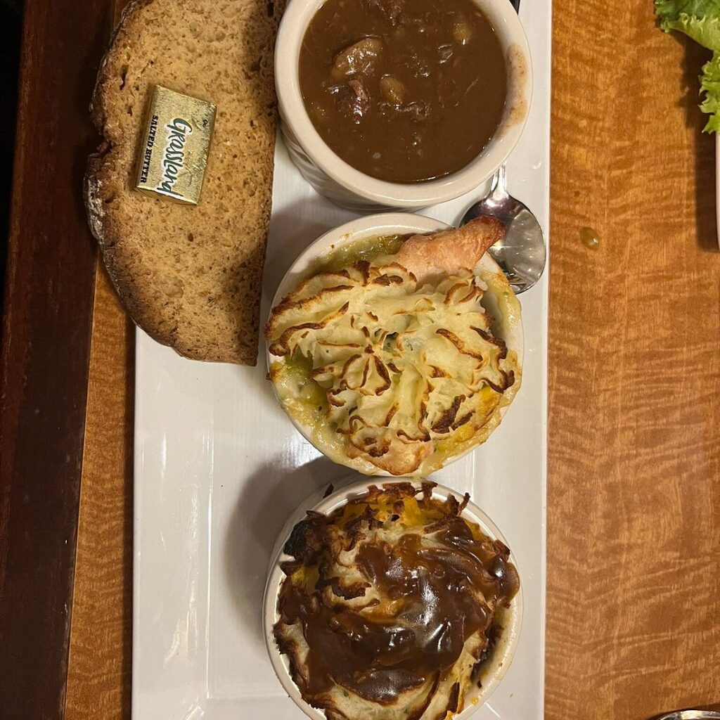 Mr Dooley's Boston Tavern