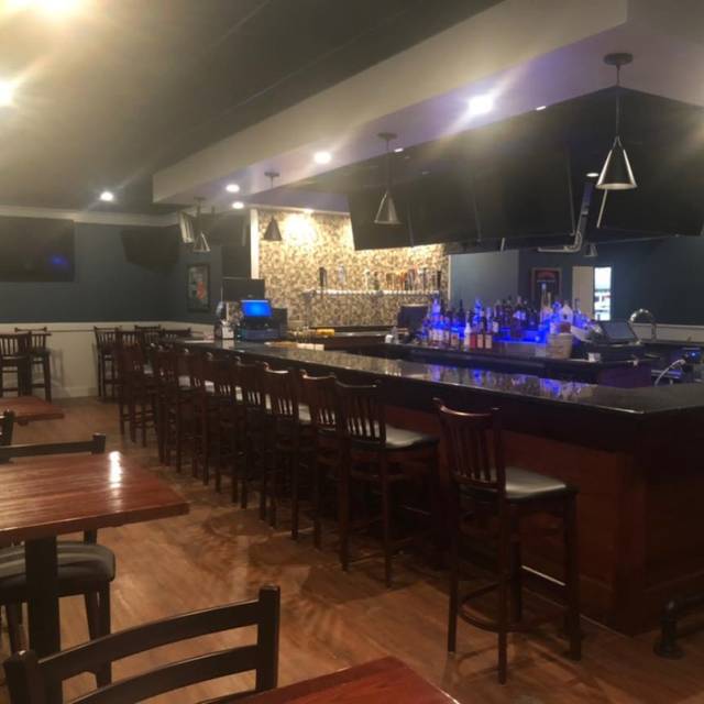 Crossroads Pub